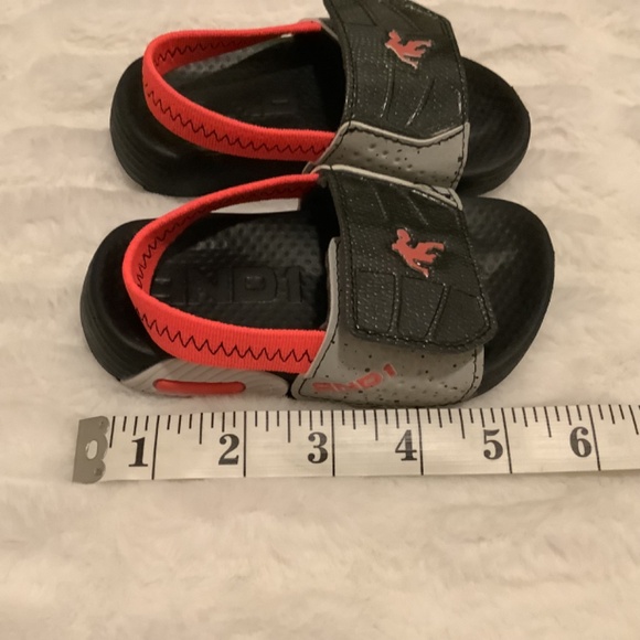 Baby Flip-Flop Sandals (Size 5-6) - Picture 11 of 14